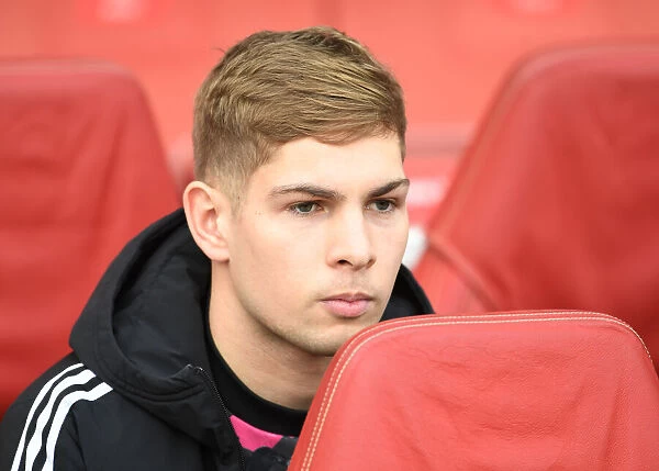 Emile Smith Rowe: Arsenal's Star Player Gears Up for Arsenal vs Manchester City (2021-22)