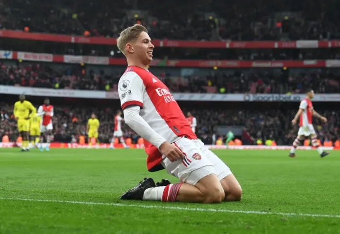Framed Print : Emile Smith Rowe Scores First Arsenal Goal: Arsenal 1-0 Brentford (Premier League 2021-22)
