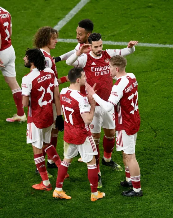 Framed Print : Emile Smith Rowe Scores First Goal: Arsenal's FA Cup Triumph Over Newcastle United