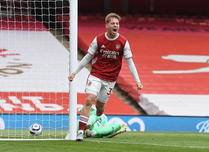 Framed Print : Emile Smith Rowe Scores the Winning Goal: Arsenal's Triumph in Empty Emirates Stadium Against West Bromwich Albion (2020-21)