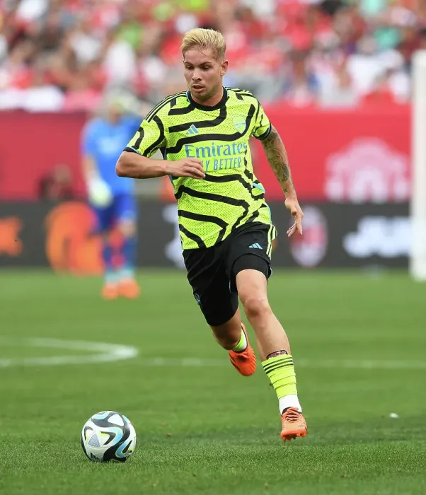 Framed Print : Emile Smith Rowe Shines: Arsenal Outperforms Manchester United at MetLife Stadium (2023-24) Framed Print : Emile Smith Rowe Shines: Arsenal Outperforms Manchester United at MetLife Stadium (2023-24)