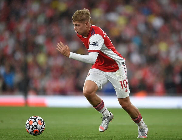 Emile Smith Rowe Shines: Arsenal's Breakout Star Leads Victory over Chelsea in Premier League 2021-22