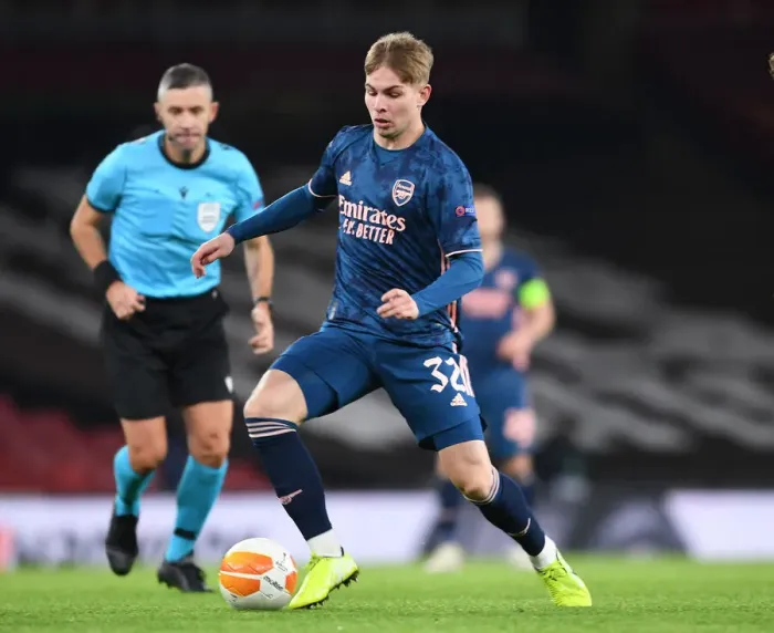 Framed Print : Emile Smith Rowe Shines: Arsenal's Brilliant Performance Against Rapid Wien in Empty Emirates, UEFA Europa League 2020-21 Framed Print : Emile Smith Rowe Shines: Arsenal's Brilliant Performance Against Rapid Wien in Empty Emirates, UEFA Europa League 2020-21