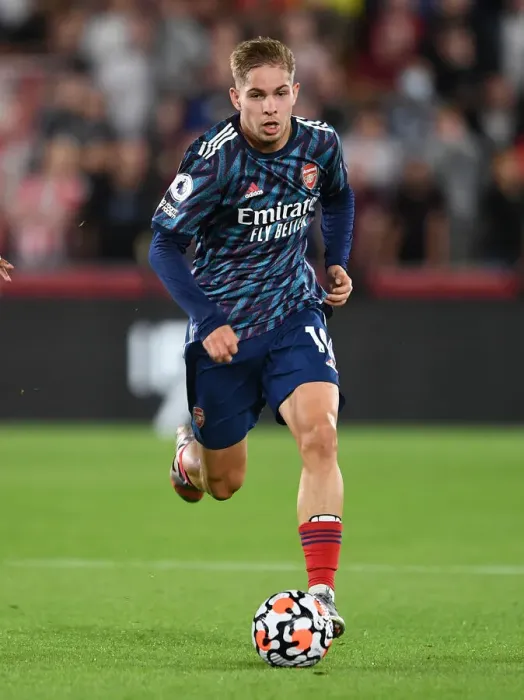 Framed Print : Emile Smith Rowe Shines: A Star is Born - Brentford vs Arsenal, 2021-22 Premier League Framed Print : Emile Smith Rowe Shines: A Star is Born - Brentford vs Arsenal, 2021-22 Premier League