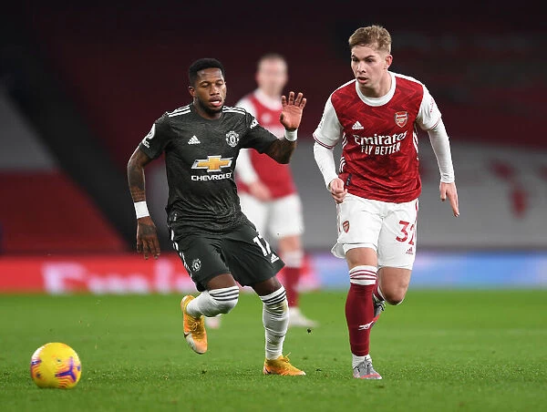 Emile Smith Rowe Stands Firm Against Fred: Arsenal vs Manchester United at Empty Emirates (Premier League 2020-21)