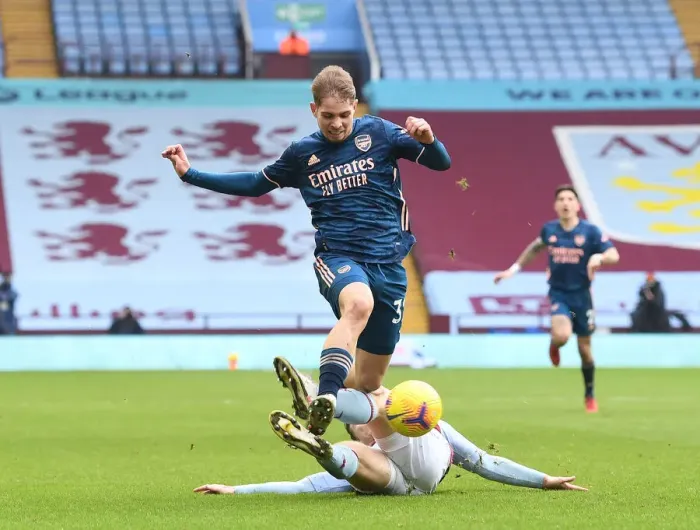 Framed Print : Emile Smith Rowe vs. Matt Targett: A Battle in Empty Villa Park - Aston Villa vs. Arsenal, Premier League 2021 Framed Print : Emile Smith Rowe vs. Matt Targett: A Battle in Empty Villa Park - Aston Villa vs. Arsenal, Premier League 2021