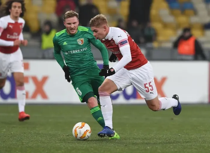 Framed Print : Emile Smith Rowe vs Oleksandr Skliar: A Europa League Showdown