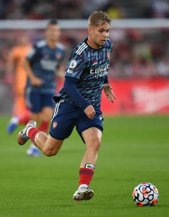 Framed Print : Emile Smith Rowe's Breakout Performance: Arsenal Triumphs Over Brentford in 2021-22 Premier League Framed Print : Emile Smith Rowe's Breakout Performance: Arsenal Triumphs Over Brentford in 2021-22 Premier League