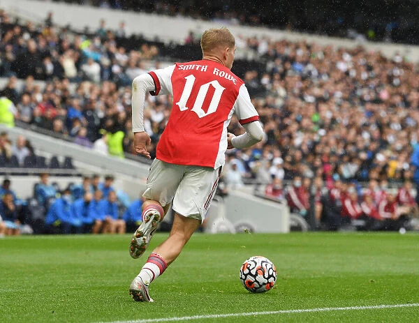 Emile Smith Rowe's Determined Battle Against Tottenham: Arsenal's Pre-Season Showdown
