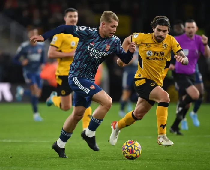 Framed Print : Emile Smith Rowe's Star Performance: Arsenal Triumph Over Wolverhampton Wanderers in the Premier League 2021-22 Framed Print : Emile Smith Rowe's Star Performance: Arsenal Triumph Over Wolverhampton Wanderers in the Premier League 2021-22