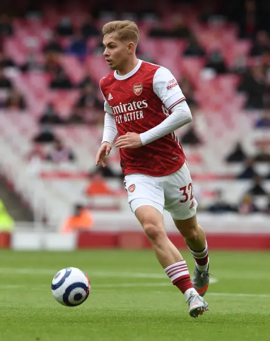Framed Print : Emile Smith Rowe's Star Performance: Arsenal's Commanding Victory Over Brighton & Hove Albion (2020-21)
