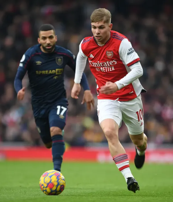 Framed Print : Emile Smith Rowe's Star Performance: Arsenal's Impressive Win Against Burnley in Premier League