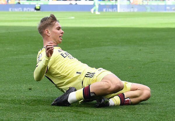 Emile Smith Rowe's Thrilling Second Goal: Arsenal's Victory at Leicester, Premier League 2021-22