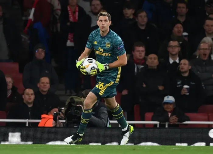 Framed Print : Emiliano Martinez in Action: Arsenal vs. Standard Liege, Europa League 2019-20