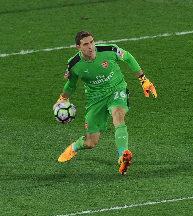 Framed Print : Emiliano Martinez in Action: Crystal Palace vs Arsenal, Premier League 2016-17