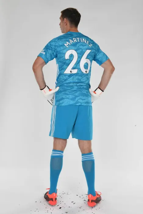 Framed Print : Emiliano Martinez: Arsenal Goalkeeper's Focused Preparation for 2019-20 Season Framed Print : Emiliano Martinez: Arsenal Goalkeeper's Focused Preparation for 2019-20 Season