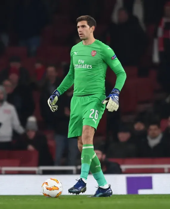 Framed Print : Emiliano Martinez: Arsenal's Europa League Hero Framed Print : Emiliano Martinez: Arsenal's Europa League Hero