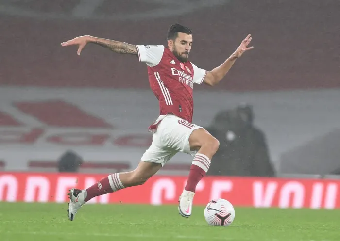 Framed Print : Empty Emirates: Arsenal vs Aston Villa (2020-21) - A Quiet Clash Amidst the Pandemic Framed Print : Empty Emirates: Arsenal vs Aston Villa (2020-21) - A Quiet Clash Amidst the Pandemic