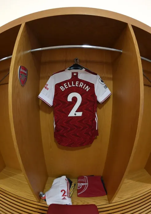Framed Print : Empty Emirates: Bellerin's Silent Shirt (Arsenal vs Leicester City, 2020-21)