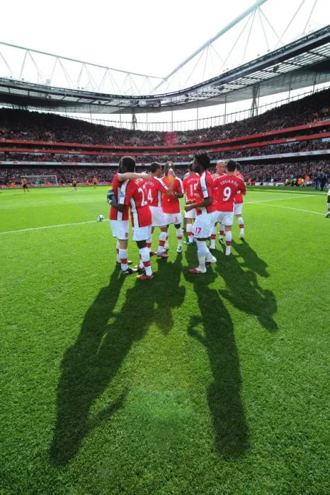 Framed Print : Emirates Stadium. Arsenal 1: 0 Wolverhampton Wanderers, FA Barclays Premier League