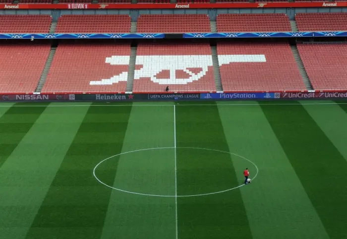 Framed Print : Emirates Stadium: Arsenal v AS Monaco - UEFA Champions League Round of 16 Pitch Preparation (2015)
