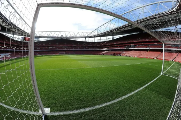 Framed Print : Emirates Stadium: Arsenal vs Aston Villa, Premier League 2014-15