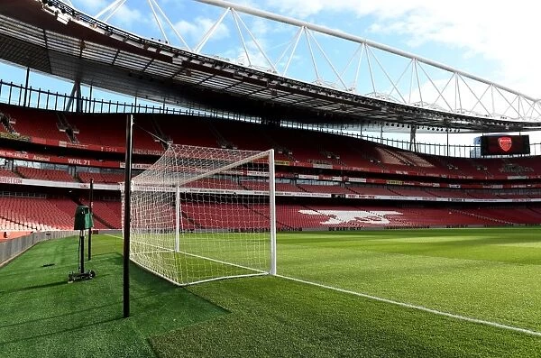 Emirates Stadium: Arsenal vs Newcastle United, Premier League Showdown (2017-18)