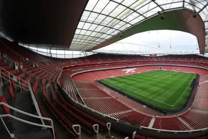 Framed Print : Emirates Stadium: Arsenal vs Swansea City, Premier League 2012-13 Framed Print : Emirates Stadium: Arsenal vs Swansea City, Premier League 2012-13