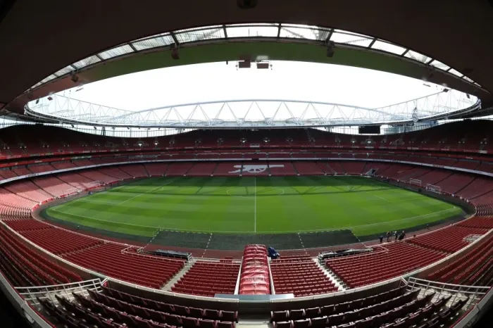 Framed Print : Emirates Stadium: Arsenal vs. West Bromwich Albion, Premier League 2013-14 Framed Print : Emirates Stadium: Arsenal vs. West Bromwich Albion, Premier League 2013-14