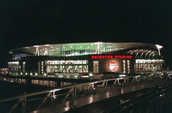 Emirates Stadium: The Battlefield before Arsenal's Triumph over Hamburg in Champions League Group G (November 21, 2006) - 3:1 Victory