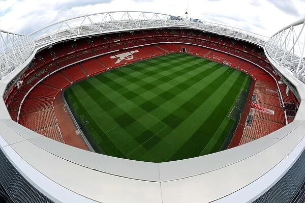 Emirates Stadium: Pre-Match Atmosphere - Arsenal vs Crystal Palace (Premier League 2014 / 15)