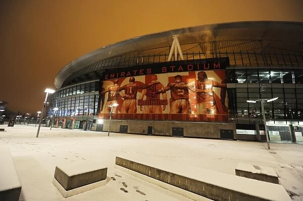 Emirates Stadium under snow. Emirates Stadium, Arsenal Football Club, London, 21  /  12  /  2009