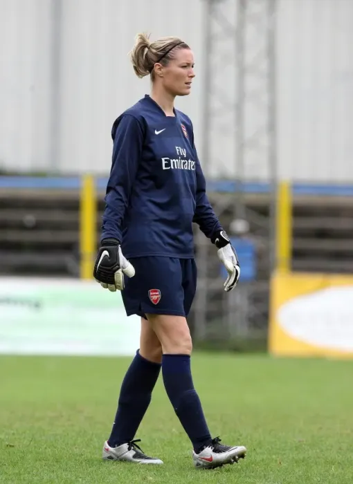 Framed Print : Emma Byrne in Action: Arsenal Ladies Crush SV Neulengbach 7-0 in UEFA Cup