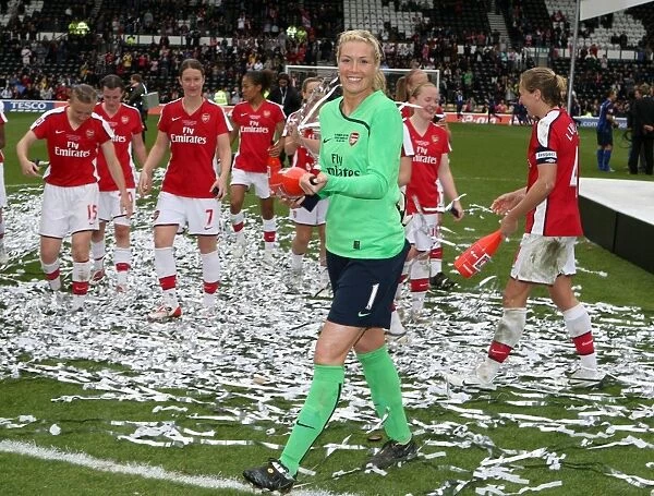 Emma Byrne (Arsenal) celebrates after the match