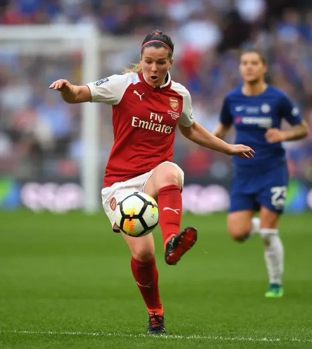 Framed Print : Emma Mitchell in Action: Arsenal Women vs. Chelsea Ladies - FA Cup Final 2018