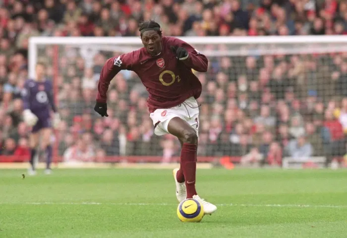 Framed Print : Emmanuel Adebayor (Arsenal). Arsenal 1: 1 Bolton Wanderers