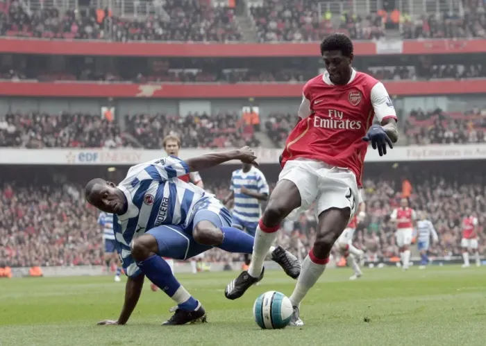 Framed Print : Emmanuel Adebayor (Arsenal) Ibrahima Sonko (Reading) Framed Print : Emmanuel Adebayor (Arsenal) Ibrahima Sonko (Reading)