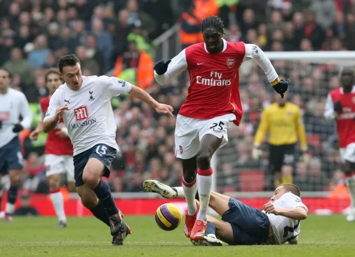 Framed Print : Emmanuel Adebayor (Arsenal) Steed Malbranque and Jamie O Hara (Spurs) Framed Print : Emmanuel Adebayor (Arsenal) Steed Malbranque and Jamie O Hara (Spurs)