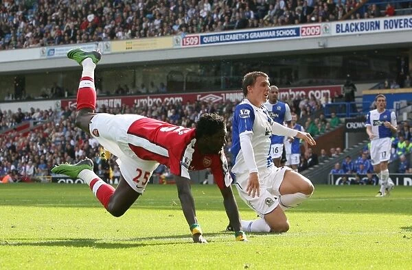 Emmanuel Adebayor heads past Paul Robinson to score