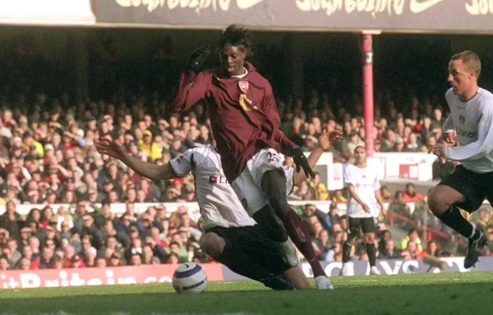 Framed Print : Emmanuel Adebayor Scores Arsenal's Second Goal: Arsenal 3-0 Charlton Athletic, FA Premiership, Highbury, 10 / 3 / 06 Framed Print : Emmanuel Adebayor Scores Arsenal's Second Goal: Arsenal 3-0 Charlton Athletic, FA Premiership, Highbury, 10 / 3 / 06