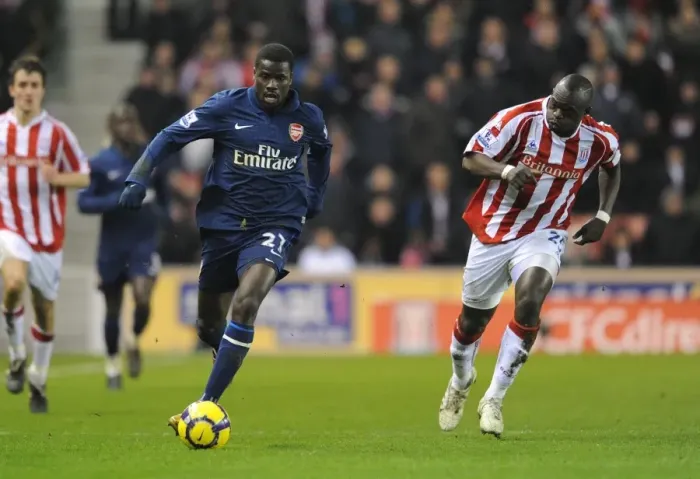 Framed Print : Emmanuel Eboue (Arsenal) Abdoulaye Faye (Stoke). Stoke City 1: 3 Arsenal Framed Print : Emmanuel Eboue (Arsenal) Abdoulaye Faye (Stoke). Stoke City 1: 3 Arsenal