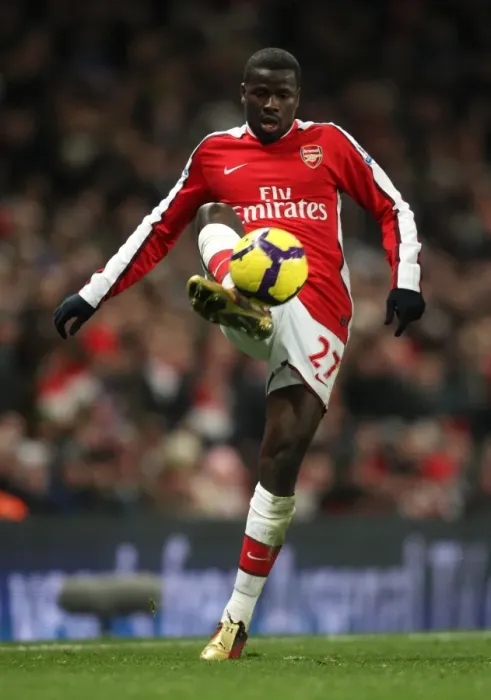 Framed Print : Emmanuel Eboue (Arsenal). Arsenal 1: 0 Liverpool. Barclays Premier League