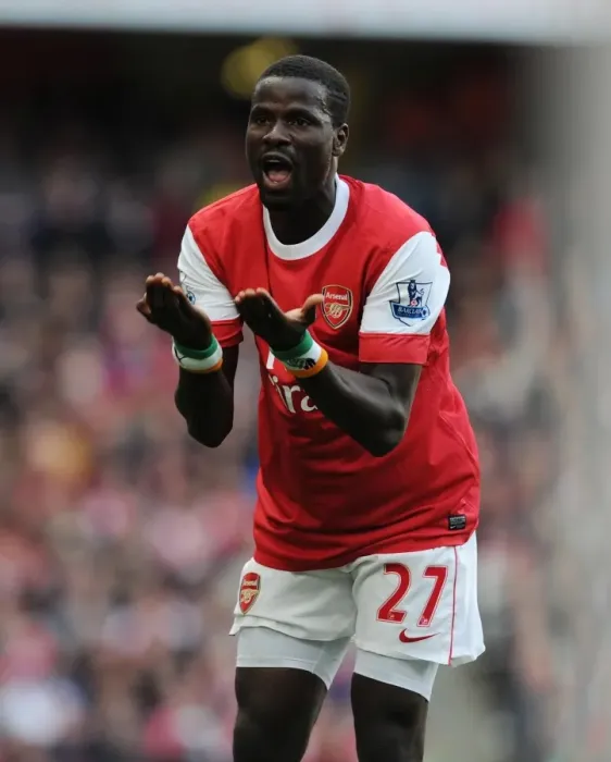Framed Print : Emmanuel Eboue (Arsenal). Arsenal 2: 1 Birmingham City, Barclays Premier League