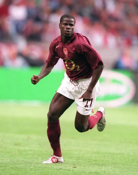 Framed Print : Emmanuel Eboue (Arsenal). Arsenal 2: 1 Porto. The Amsterdam Tournament Framed Print : Emmanuel Eboue (Arsenal). Arsenal 2: 1 Porto. The Amsterdam Tournament
