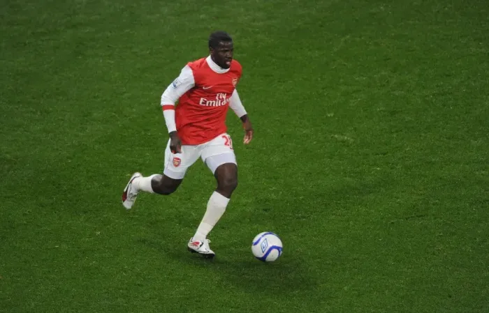 Framed Print : Emmanuel Eboue (Arsenal). Arsenal 5: 0 Leyton Orient, FA Cup Fifth Round Replay