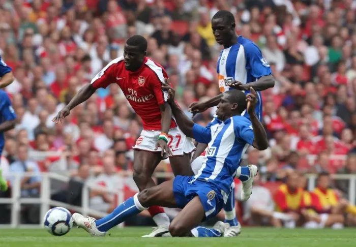 Framed Print : Emmanuel Eboue (Arsenal) Hendry Thomas and Mohamed Diame (Wigan) Framed Print : Emmanuel Eboue (Arsenal) Hendry Thomas and Mohamed Diame (Wigan)