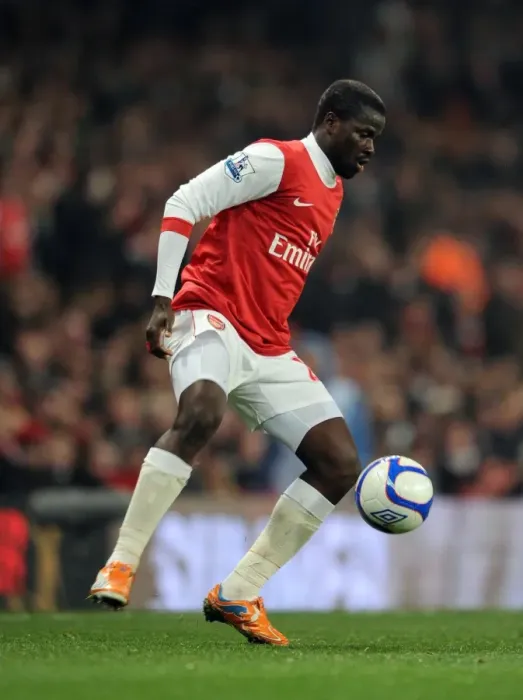 Framed Print : Emmanuel Eboue's Five-Goal Blitz: Arsenal Crushes Leyton Orient 5-0 in FA Cup