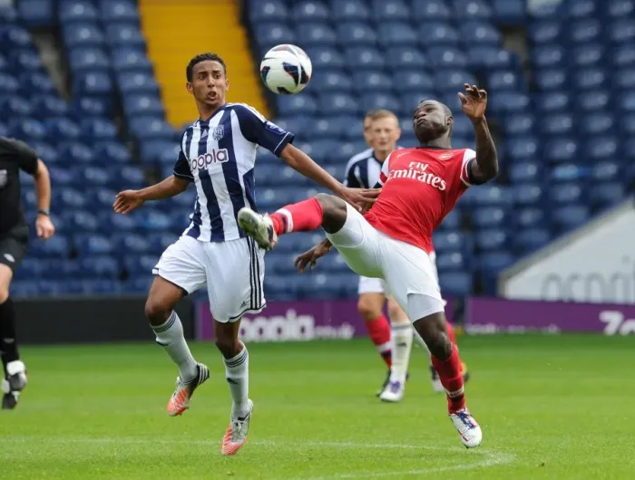 Framed Print : Emmanuel Frimpong vs Mani O'Sullivan: Clash in the Barclays Under-21 League