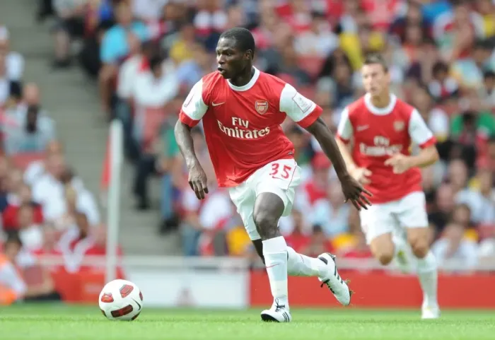 Framed Print : Emmanuel Frimpong's Defiant Performance Against AC Milan in the Emirates Cup, 2010 Framed Print : Emmanuel Frimpong's Defiant Performance Against AC Milan in the Emirates Cup, 2010