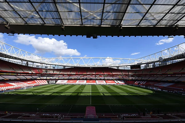 Europa League Semi-Final at Emirates Stadium: Arsenal vs Villarreal Amid Pandemic Restrictions